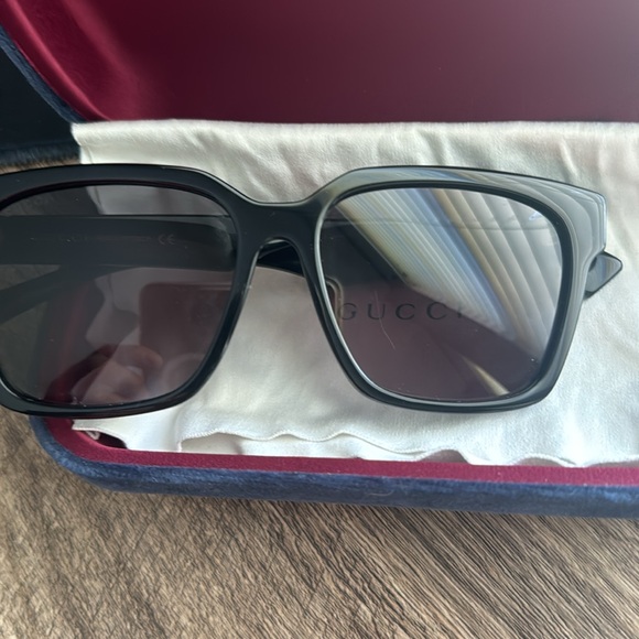 Gucci - Picture 14 of 17